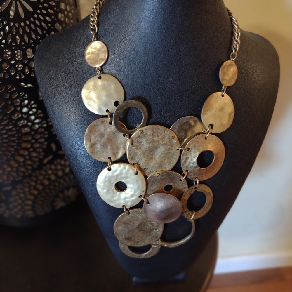 Chico's Neclace